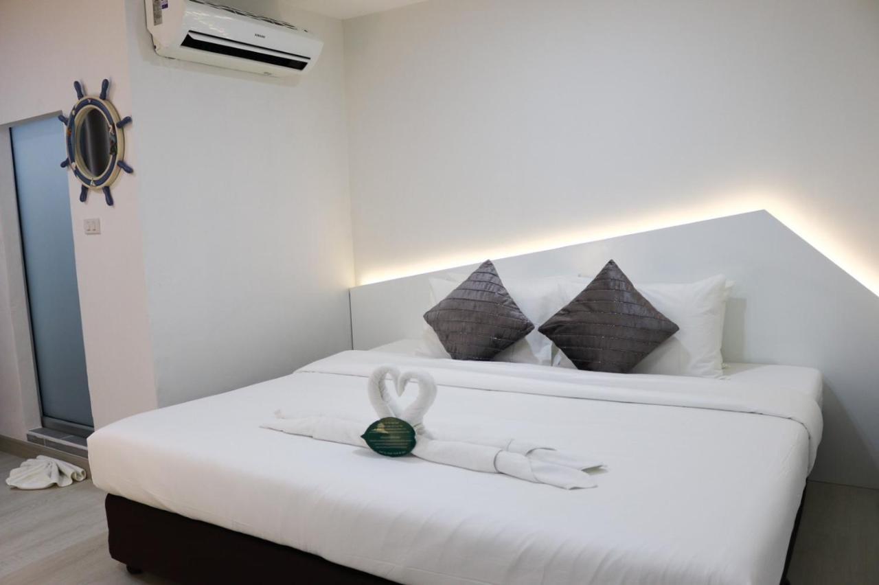 Bed By Boat @Nonthaburi Pier Aparthotel Luaran gambar
